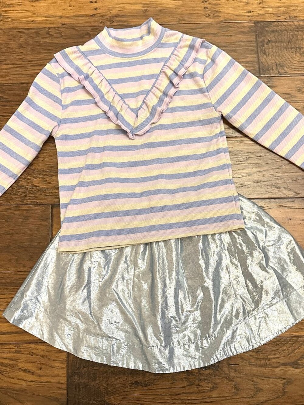 BISBY Girls' Outfit - Sparkle Stripe Sweater and Metallic Skort*